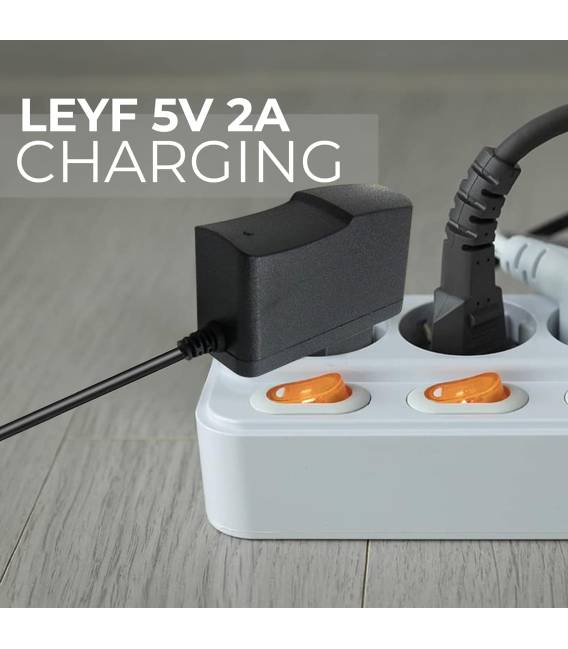 adaptor 5V 2A - 5 mm x 2 mm